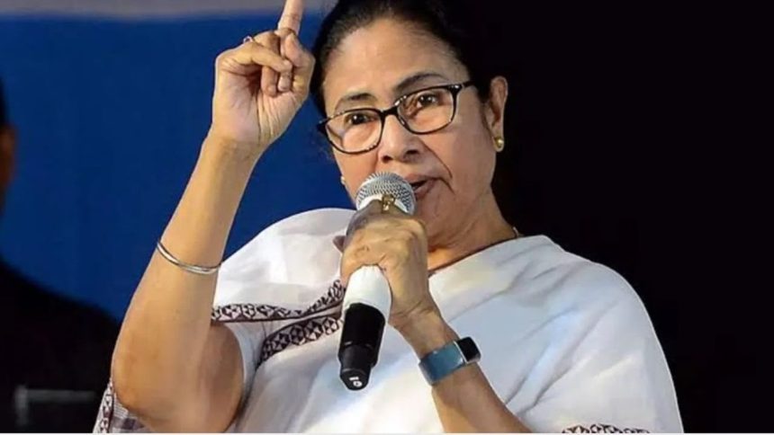 ‘Would have ensured capital punishment’: Mamata accuses BJP of doing politics over dead bodies