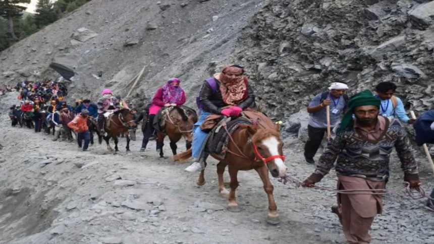 Jammu and Kashmir: Amarnath Yatra suspended for August 12 on Baltal route after heavy rains