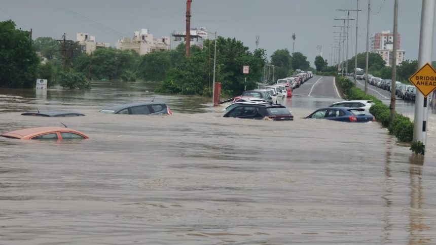 India Weather Today: Gujarat to witness heavy rainfall, morning showers hit Delhi | Full forecast