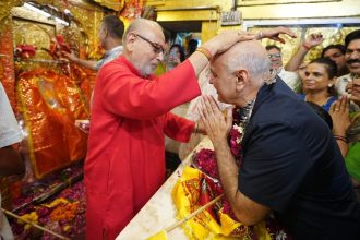 Day after walking out of jail Manish Sisodia visits Hanuman