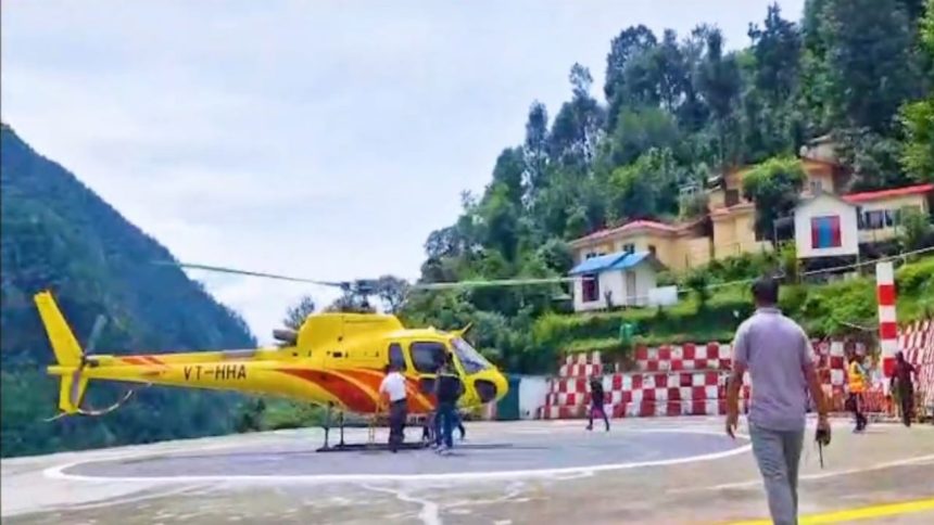 IAFs Chinook MI Helicopters to lead Kedarnath cloudburst rescue 2300