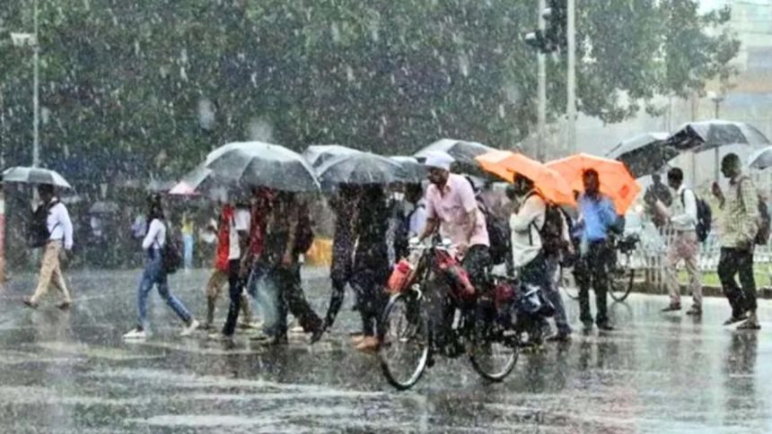 IMD predicts heavy rainfall flash floods in north amp South