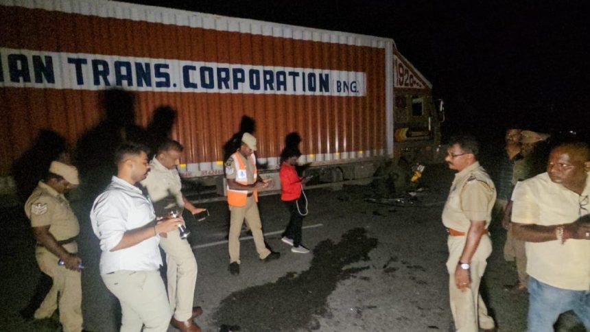 Tamil Nadu: Five college students killed in car-truck collision near Chennai