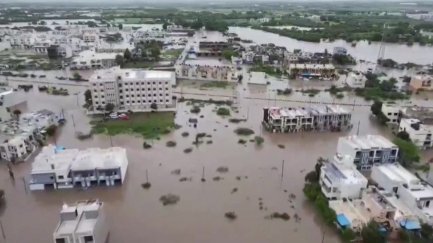 Gujarat rains: Death toll reaches 35 in 3 days, more than 17,000 evacuated