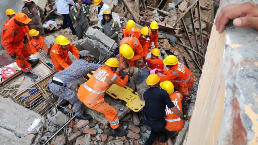 Woman killed 7 injured as two houses collapse in Varanasi