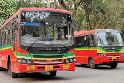 Mumbai: 9 people hurt, vehicles damaged after drunk man grabs steering wheel of BEST bus