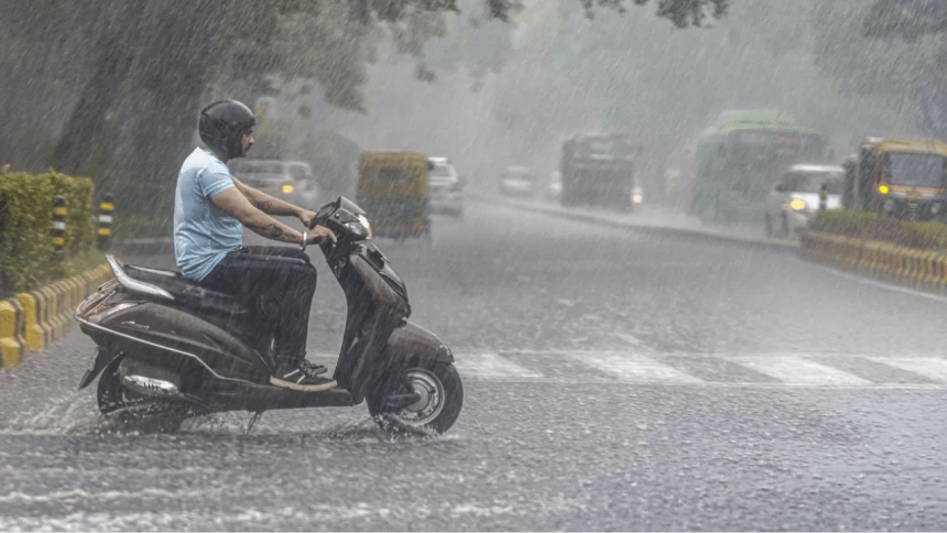 IMD issues heavy rain alert for West Bengal, Odisha; check forecast of your state