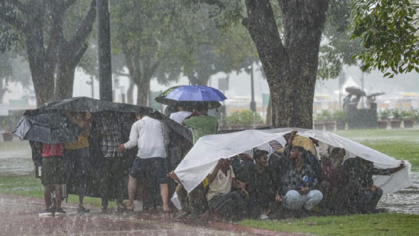 Weather report today: Very heavy rains warning in Jharkhand, Chhattisgarh, Odisha