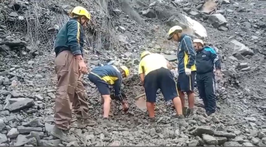 Uttarakhand: Landslide strikes Kedarnath route again; 3 dead buried in debris