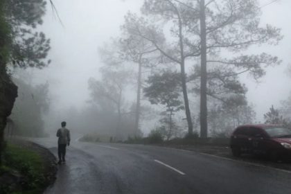 Uttarakhand Weather: Snowfall in Badrinath, light to moderate rains likely today