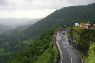 Uttarakhand Weather: Heavy rains cover Mussoorie in fog, yellow alert in 11 districts