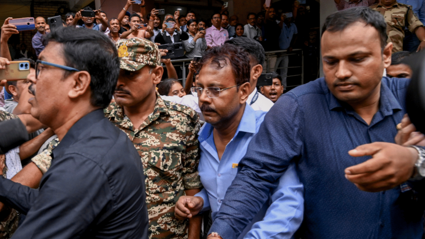 Kolkata doctor rape-murder: RG Kar ex-principal Sandip Ghosh pushed by ‘angry’ crowd in court