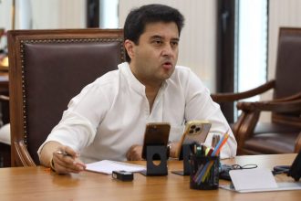 Jyotiraditya Scindia leads efforts to coordinate flood relief in Madhya Pradesh