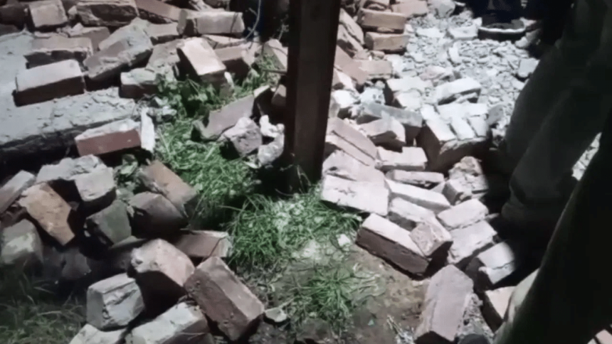 Wall of Agra DM’s residence collapses; 10-year-old girl killed, 4 injured