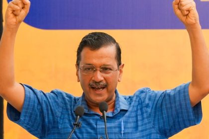 Arvind Kejriwal seeks meeting with LG tomorrow, may tender resignation