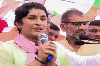 ‘Bhupinder Hooda causing rift in family’: Babita on Vinesh Phogat joining Congress