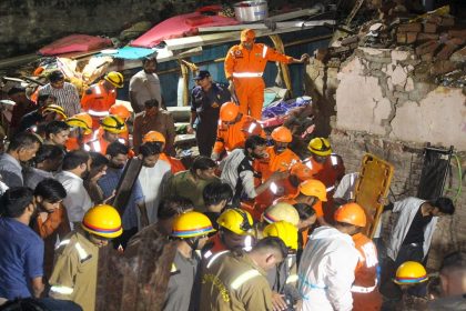 Meerut building collapse: 7 dead, 5 serious injured as rescue operations continue