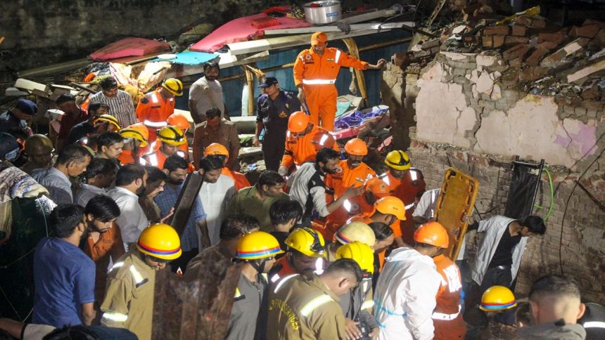 Meerut building collapse: 7 dead, 5 serious injured as rescue operations continue